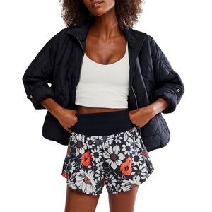 NWT Free People Women’s FP Movement Carpe Diem Shorts. Size Large.